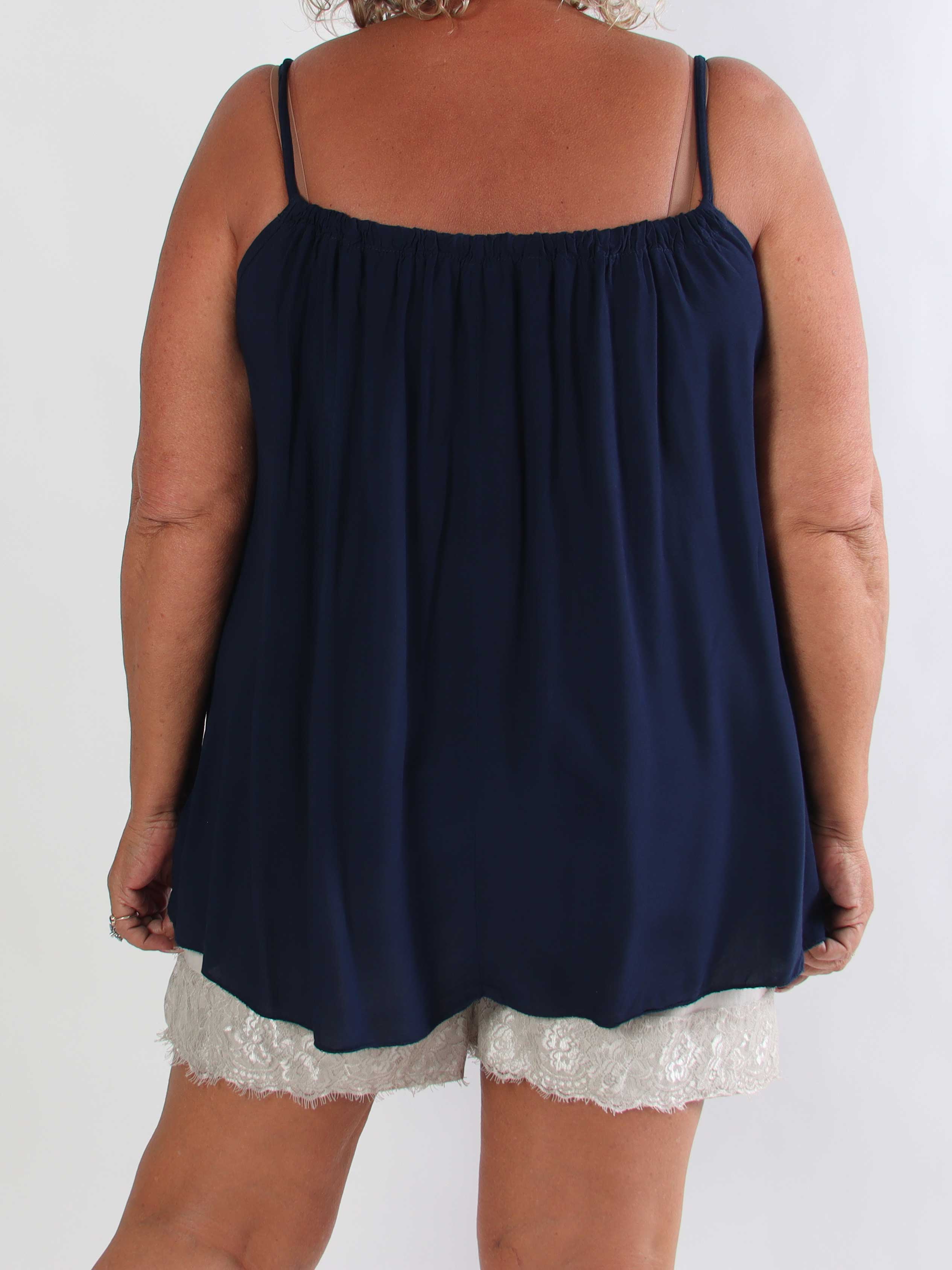 Sunshines Top - Let og luftig plus size top i viskose